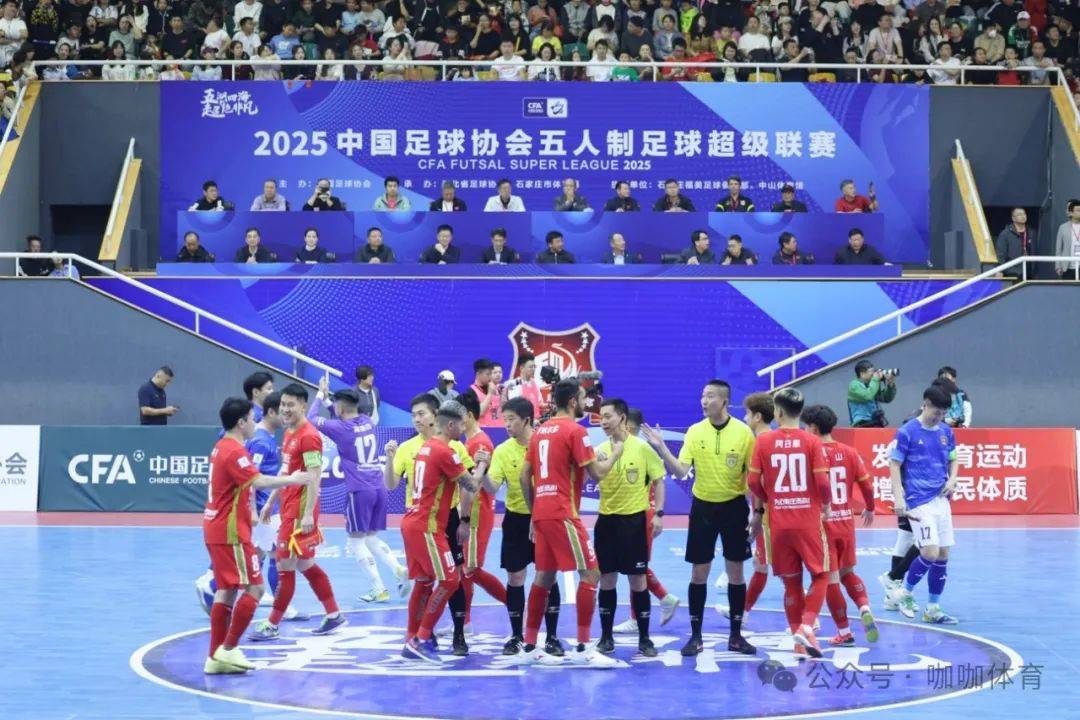 关注国内足球联赛，劲旅间战事激烈的简单介绍