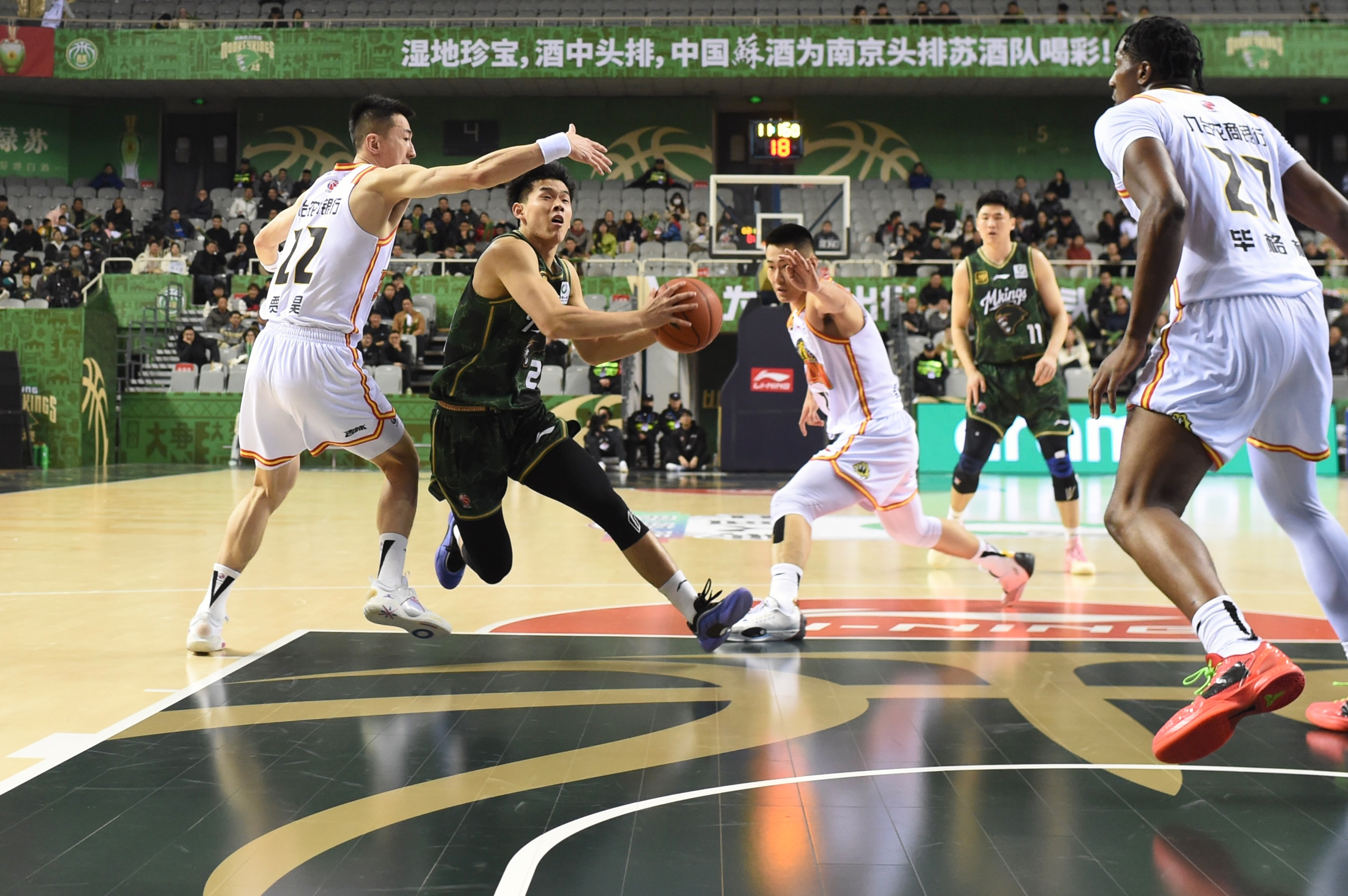 大连男篮挑战南京同曦，全队备战状态良好