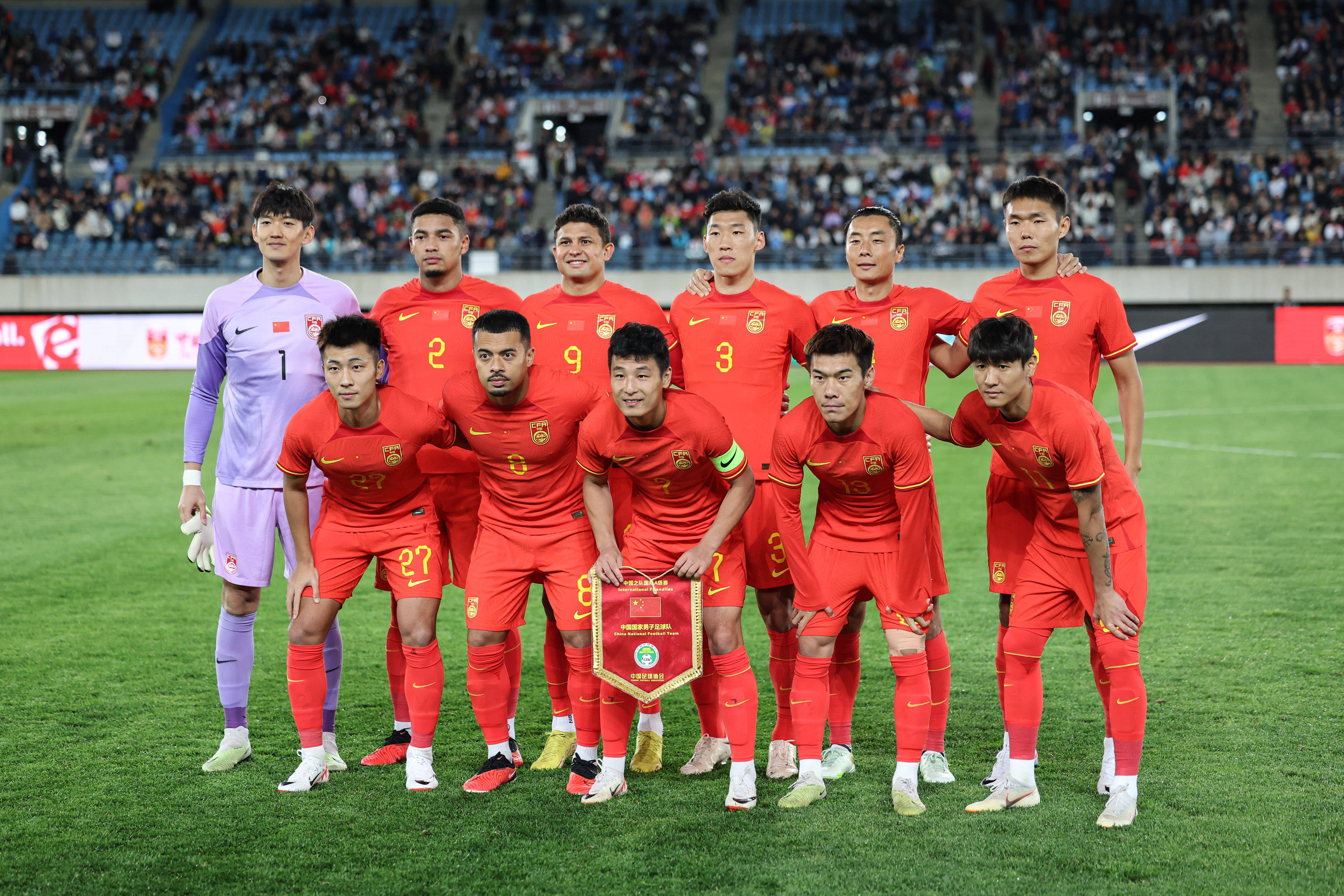 国足前瞻：赢1场？战中国香港底线不能输球的简单介绍