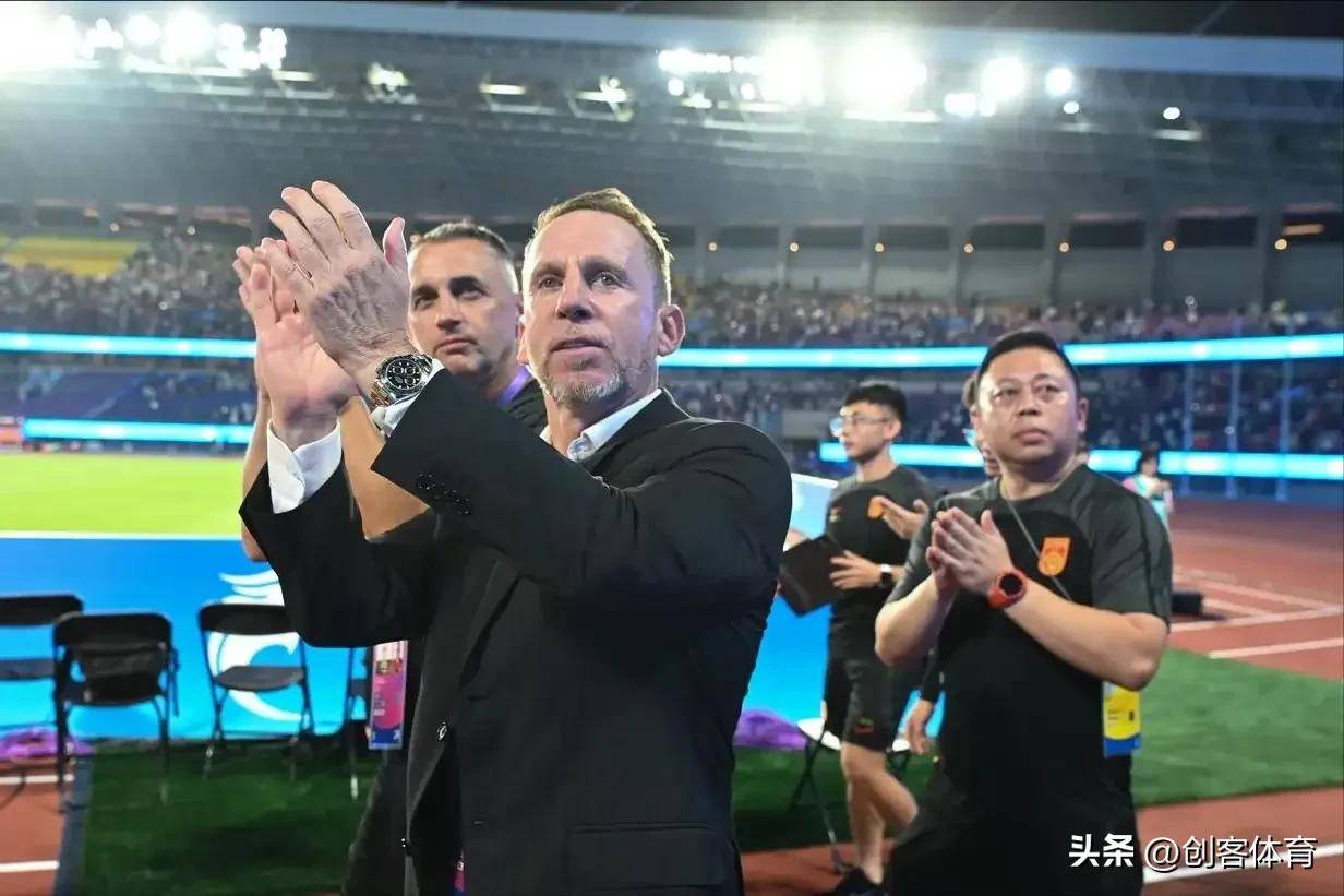 国足前瞻：赢1场？战中国香港底线不能输球的简单介绍