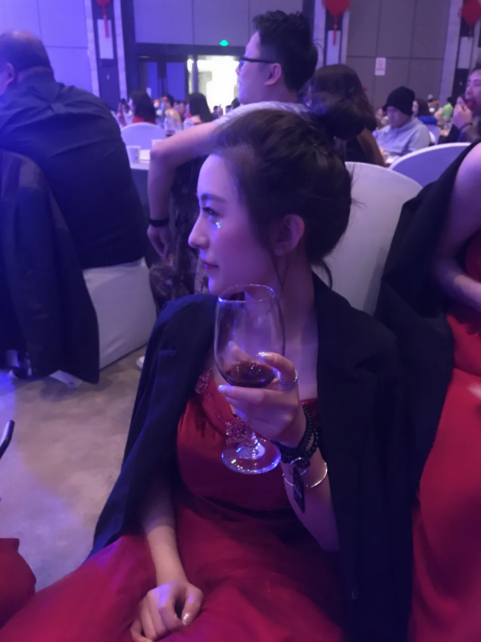 张子宇：人生第一次参加成年组洲际大赛，努力汲取养分